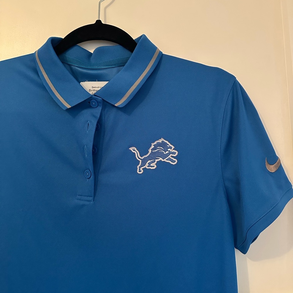 Blue Polo Shirt with Detroit Lions Logo